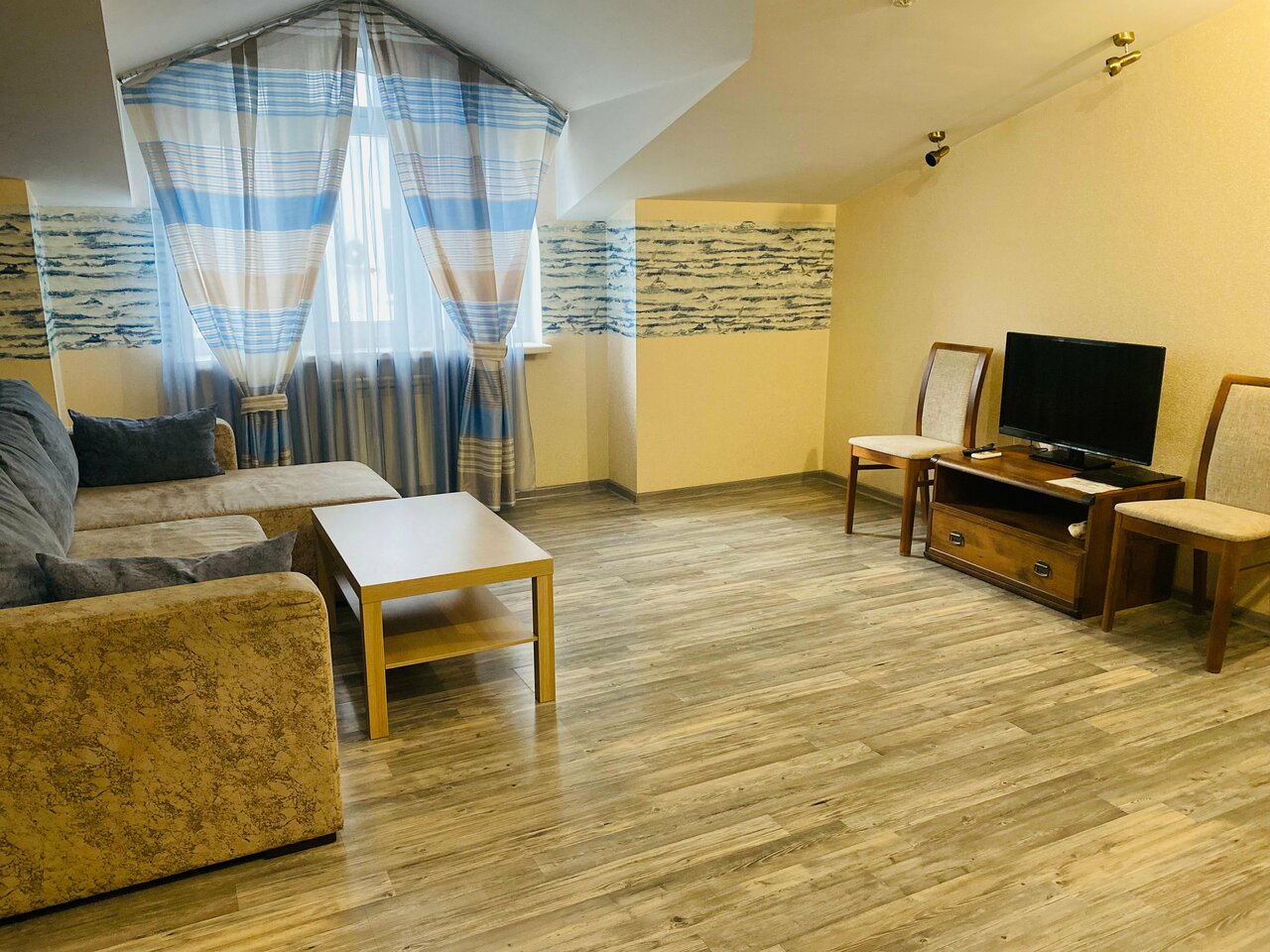 Гостиница Зодиак Севастополь